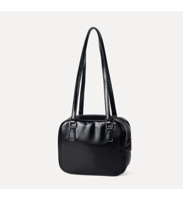 Annika Shoulder Bag