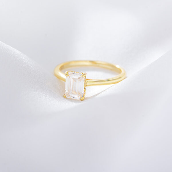 Greta Ring Jewellery