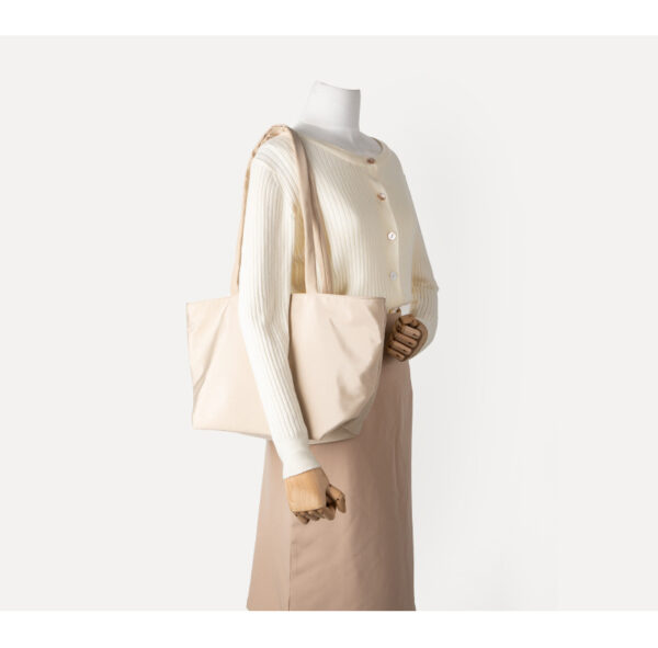 Carina Tote Bag