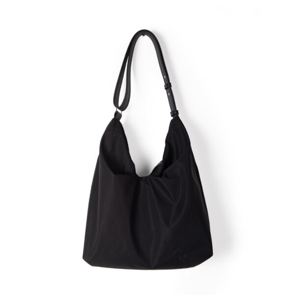 Arina Shoulder Bag