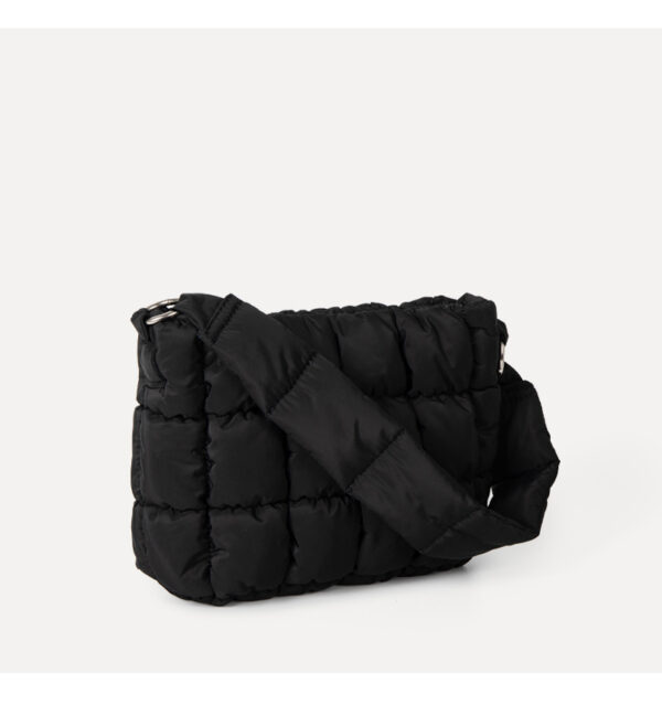 Amaris Shoulder Bag