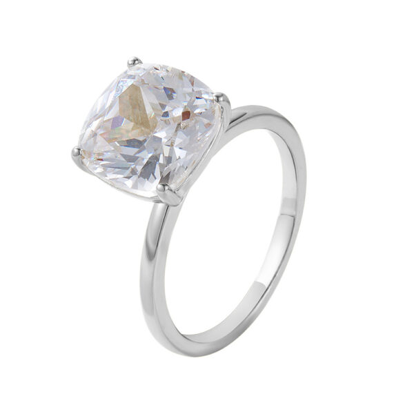 Giana Ring Jewellery