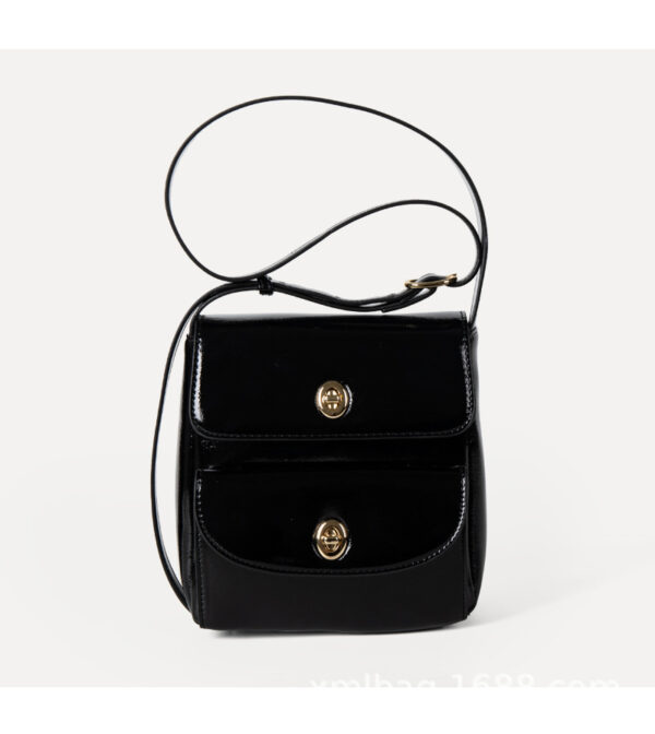 Eden Wallet Bag
